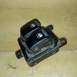 Пульт стеклоподъемника Kia Bongo 3 PU/HD L водителя, левый