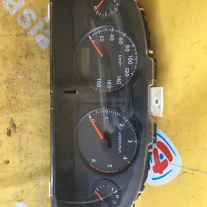 Панель приборов Nissan Caravan E25 VZ03A/8ZH0