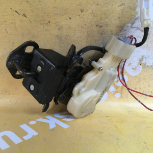 Замок двери Mazda BJ5W Familia 5 двери