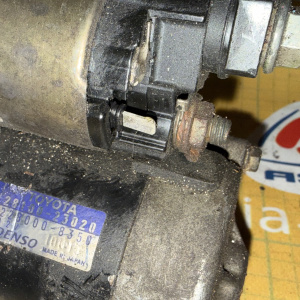 Стартер TOYOTA 1SZ ДЕФЕКТ ВТЯГИВАЮЩЕГО 28100-23020/30