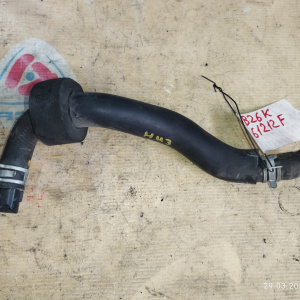Патрубок радиатора печки Mazda B26K61212F Familia/Premacy BJFW/CP8W FS/FP спомпы на радиатор печки
