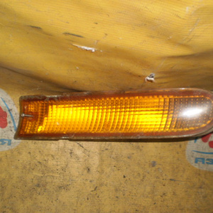 Повторитель в бампер TOYOTA 42-4 лев RAV4 SXA10 '1995 деф.стекла