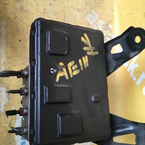 Блок ABS TOYOTA AE110 Corolla Spacio 44510-13050
