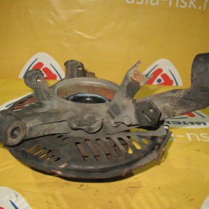 Ступица TOYOTA CR50/KR52/KM80 Lite Ace Noah/Town Ace Noah перед, лев 4WD Без суппорта и диска. Без ABS. 25-14