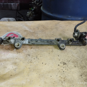 Топливная рейка Toyota 7K-E Town Ace Noah KR42 23814-13010 + 23270-50010 + 23280-13020