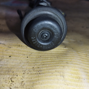 Топливная рейка Toyota 7K-E Town Ace Noah KR42 23814-13010 + 23270-50010 + 23280-13020