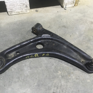Рычаг Honda GD8 Fit Aria перед, прав н