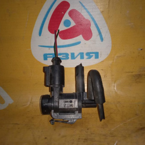 Клапан вакуумный Volkswagen 1K0906283 Touareg 7L6 BHK VAG