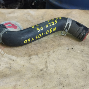 Патрубок  радиатора Nissan 215015V000 R'nessa N30 SR20-DE R в F верх.