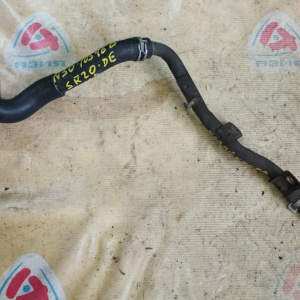 Патрубок радиатора печки Nissan 924015V000 R'nessa N30 SR20-DE в с впускного коллектора на радиатор печки
