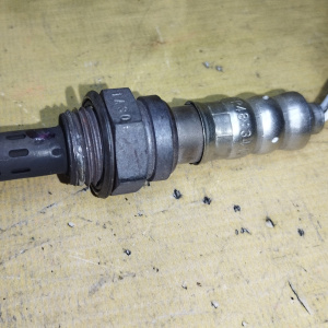 Датчик кислородный Mazda FP Premacy CP8W 2WD a/t 4 конт., номер 1 ДЕФЕКТ РЕЗЬБЫ 84:FP48:341F4 / FP4818861B