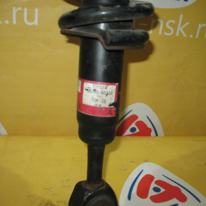 Стойка Toyota VDJ200 Land Cruiser F