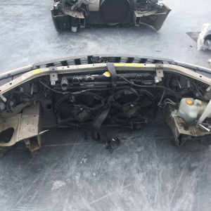 Ноускат Nissan Bassara U30 QR25 a/t под сонары +бачок омыват.+бачок расшир. ф.100-63543 тум.114-63514