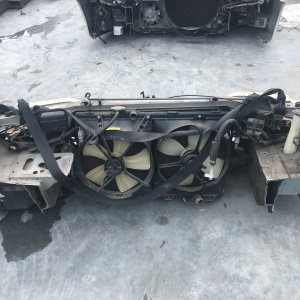 Ноускат Toyota Vista SV40 m/t +бачок омыв.+абсорбер ф.32-152.т.32-154.