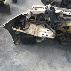 Ноускат Toyota Corona AT190 '1992-1993 a/t (без габаритов)+абсорбер+бачок расшир. ф. 20-302 сиг.20-305