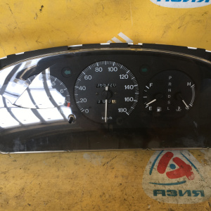 Панель приборов Mazda Millenia TAFP брак стекла T044A