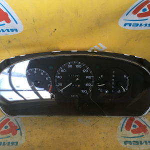 Панель приборов Mazda Millenia TAFP дефект стекла T044A