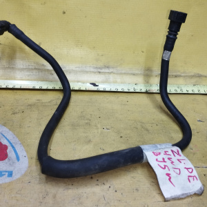 Шланг топливный Mazda Familia BJ5W ZL-DE 4WD ПОДАЧА соединение топливопровода между двс и кузовом