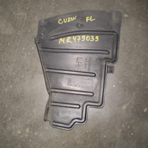 Защита двигателя MITSUBISHI CU2W Airtrek перед, лев бок. MR479039