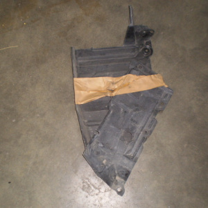 Защита двигателя Nissan B15/Y11/G10 Sunny/AD/Wingroad/Bluebird Sylphy L (2части) Дефект 75894 4M420