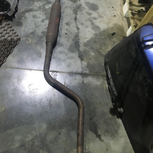 Глушитель Mazda Familia BJFW FS средняя часть