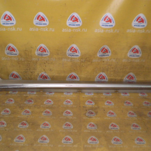 Накладка на порог TOYOTA Ipsum ACM20 R Дефект 76911-44070