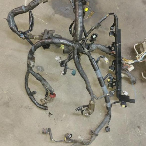 Коса ДВС Toyota 2ZZ-FE Celica ZZT231 передний привод m/t + компьютер 89661-01090