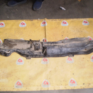 Водосток Toyota Corolla ZRE150