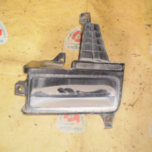 Заглушка в бампер Toyota Land Cruiser UZJ200 L 52128-60040