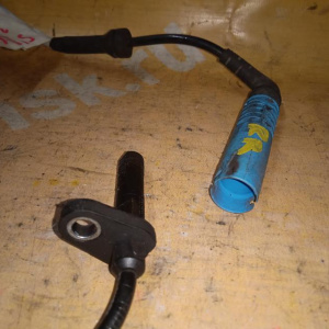 Датчик ABS BMW 5-Series E60 R L=R 34526771703