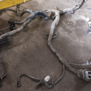 Коса ДВС Toyota 4S-FE ST200-0003017 2WD a/t A140E с приводом спидометра. ПРОБЕГ 14 т.км.  + компьютер 89661-2B730 трамблер 2 конт. 82121-2H830