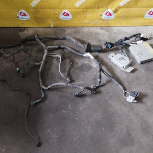 Коса ДВС Nissan QR25 Presage TNU30-101470 4WD a/t + компьютер A56-Q54 U15 + комп. акпп 31036-AE000 24011-AE010