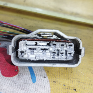 Разъём селектора акпп / датчика положения акпп Toyota 90980-11332 Mark II GX90/MCU15 1G-FE/4S/2L/3RZ/2TZ/7K/1MZ 9 конт. OLD 7 контактов среднего разме