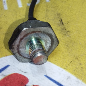 Датчик детонации Mitsubishi 4G18 Lancer/Space Star CS3A E1T15679