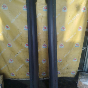 Накладка на порог MITSUBISHI Outlander CW5W/CW6W L+R пара Пластик (комплект) 6512A137