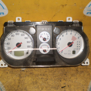 Панель приборов Mitsubishi Airtrek CU5W MN185136