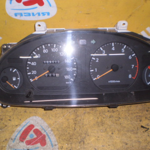 Панель приборов Toyota Carina ST190 83200-20610