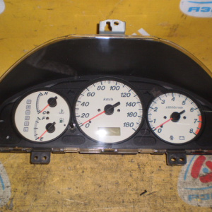 Панель приборов Mazda Premacy CP8W WJC101A