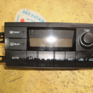 Климат-контроль Mazda CP8W Premacy QP05C113D