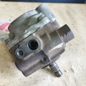 Гидроусилитель Toyota/Lexus 2UZ-FE Land Cruiser#LX470 UZJ100 без шкива ( алюминиевый + чугунный ) -32061