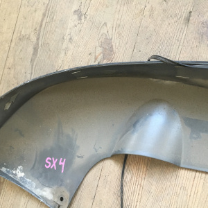 Накладка на бампер SUZUKI SX4 YB41S R дефект крепления 71861-80J1