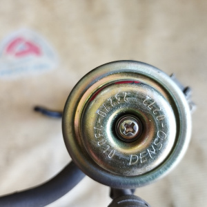 Топливная рейка TOYOTA 4E-FE/5E-FE + 2 клапана 23280-11070 + 23270-73010