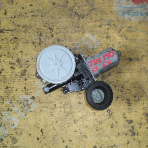 Мотор стеклоподъемника Toyota Corolla ZRE150 перед, лев 6  контактов 85720-35140