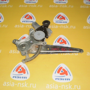 Стеклоподъемник TOYOTA Land Cruiser UZJ200 зад, прав 7к