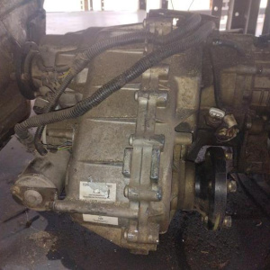 АКПП Isuzu 6VD1/6VE1 4L30E / GM 96018555 ДЕФЕКТ РАЗЪЕМА 4WD ( TOD ) 4 конт. спереди, 7 конт. сзади, раздата с электромотором Trooper/Bighorn/MU/Wizard