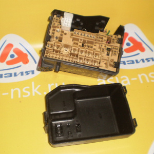 Блок предохранителей TOYOTA ACM21 Ipsum (пустой)