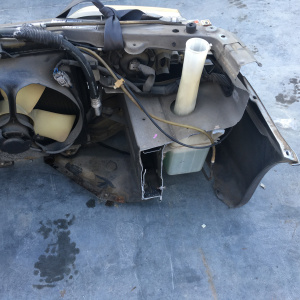 Ноускат Toyota Vista SV40 a/t +бачок омыв.+абсорбер ф.32-152.т.32-154.