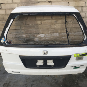 Дверь задняя HONDA Partner EY6 без стекла