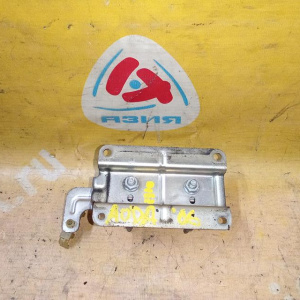 Клапан вакуумный Ford 4M5G9A500NB Focus 2 CAP AODA/AODB/C307/QQDA/QQDB пара на заслонки во впускной коллектор