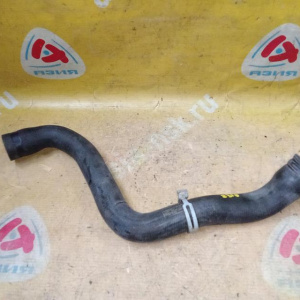 Патрубок радиатора Ford Focus 2 CAP AODA/C307 перед, лев верх 2.0L Duratec He (145PS) 3M5H-8260-EJ